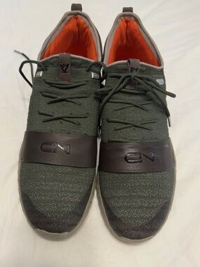 Under Armour UA C1N TR Lux Downtown Green Nori 3000325-300 Cam Newton Mens 12